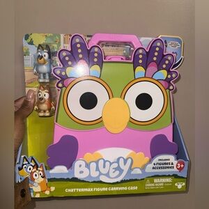 Bluey Chattermax Owl Carrying Case with figures new in package